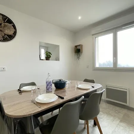 Nyaraló L'embarry *